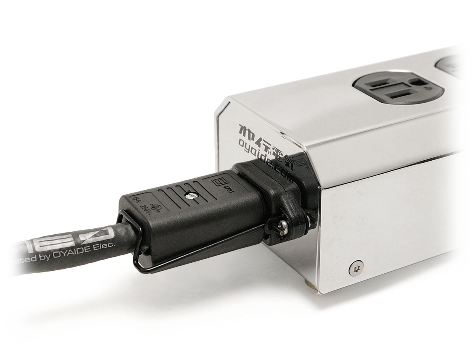 4781LS_002_1600_hp.png